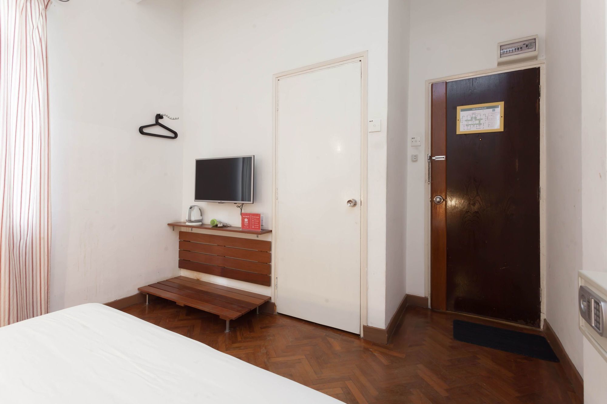 קואלה לומפור Zen Rooms Raja Chulan מראה חיצוני תמונה