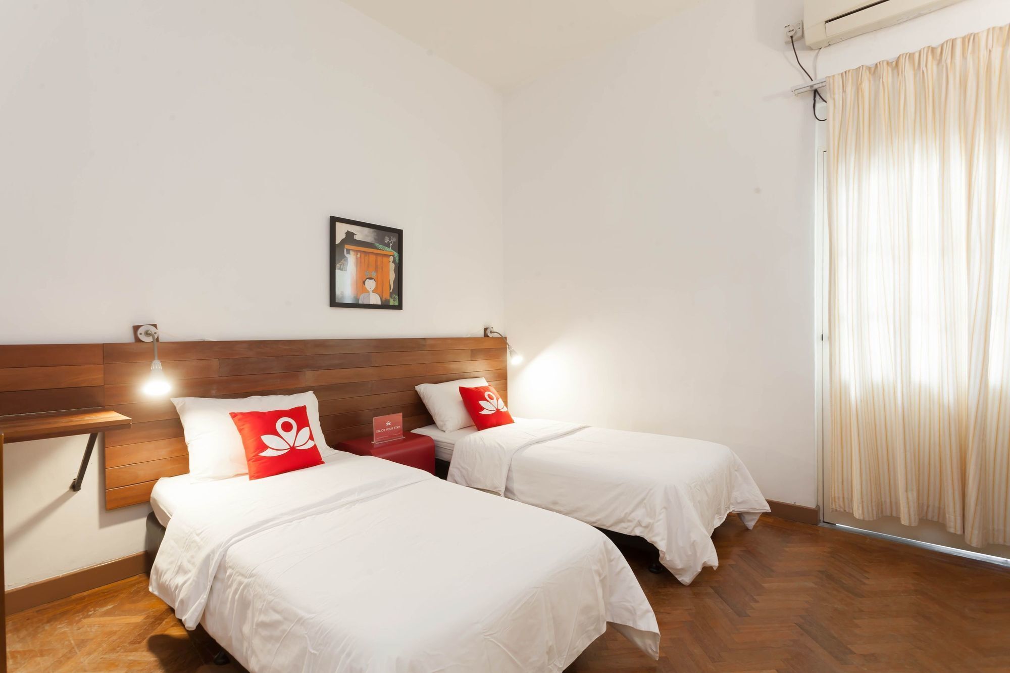 קואלה לומפור Zen Rooms Raja Chulan מראה חיצוני תמונה